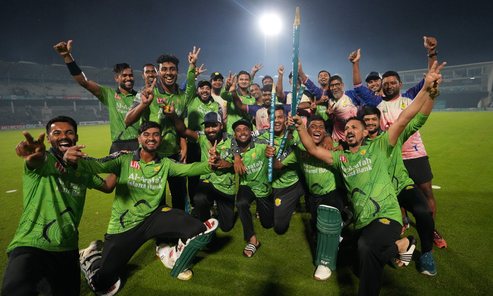 খুলনাকে হারিয়ে টানা দ্বিতীয়বার এনসিএল চ্যাম্পিয়ন রংপুর
