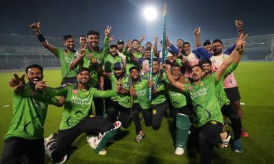 খুলনাকে হারিয়ে টানা দ্বিতীয়বার এনসিএল চ্যাম্পিয়ন রংপুর
