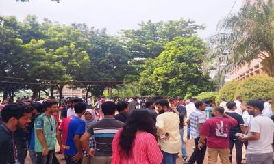 গকসু নির্বাচন: সাত বছর পর ভোটের উৎসবে সরব শিক্ষার্থীরা