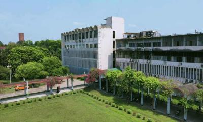 অচলাবস্থা কাটিয়ে ৫ অক্টোবর খুলছে বাকৃবি,  আবাসিক হল খুলছে ৩ অক্টোবর