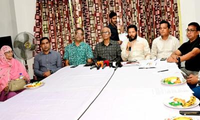 সুষ্ঠু চাকসু নির্বাচনের লক্ষ্যে: খসড়া আচরণবিধি নিয়ে সাংবাদিকদের সঙ্গে মতবিনিময়