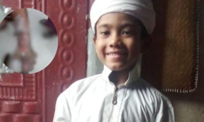 ২০ টাকা চুরির অপবাদে শিক্ষার্থীর হাত ঝলসে দিলো শিক্ষক