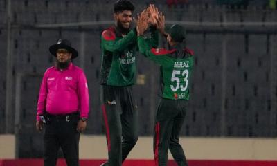 ফোন করে মাশরাফি–তামিম পরামর্শ দিয়েছেন: মিরাজ