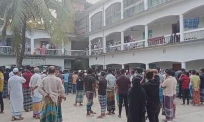 নোয়াখালীর সোনাইমুড়ীতে ঘুমন্ত অবস্থায় মাদ্রাসা ছাত্রকে গলা কেটে হত্যা, আটক অপর এক ছাত্র
