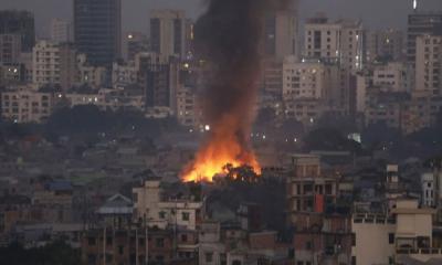 ১৬ ঘণ্টা পর নিভল কড়াইল বস্তির আগুন, পুড়েছে ১৫০০ বাড়িঘর