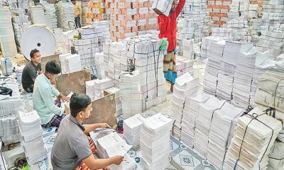 প্রায় ৩ কোটি বই এখনো পৌঁছায়নি