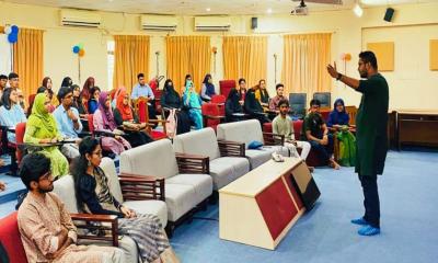 জাককানইবি আর্থ ক্লাবের উদ্যোগে ত্রিমুখী গ্রহ সংকট ও পৃথিবীর নিরাপদ সীমারেখা শীর্ষক সেমিনার অনুষ্ঠিত