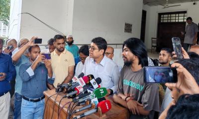 নির্বাচন স্থগিত চেয়ে নয়, প্রার্থিতা বহাল চেয়ে হাইকোর্টে রিট অমর্ত্য রায়ে