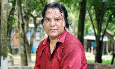 একটা চাদর হবে’ খ্যাত গায়ক জেনস সুমন মারা গেছেন