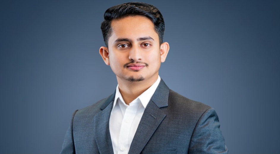 চাঁদাবাজি নিয়ে নিজ এলাকার বিএনপি নেতাদের চ্যালেঞ্জ সারজিস আলমের