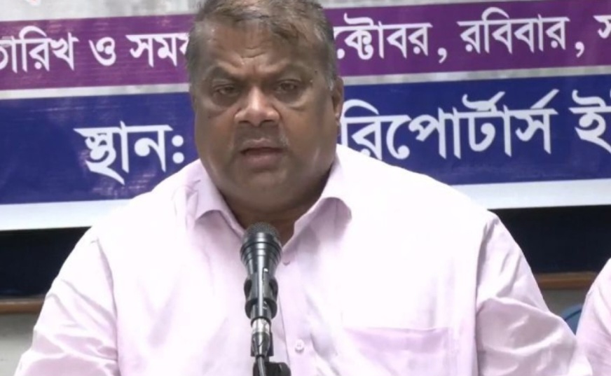 ঢাকা কলেজের স্বকীয়তা রক্ষার দাবি, প্রাক্তন শিক্ষার্থীদের খসড়া অধ্যাদেশ বাতিলের হুঁশিয়ারি