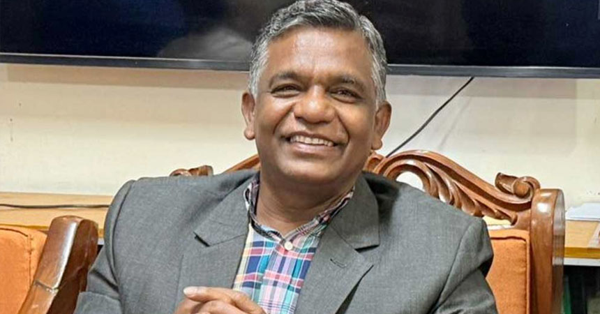 অস্ট্রেলিয়ায় যাচ্ছেন বুলবুল, এবার কি ফিরবেন?