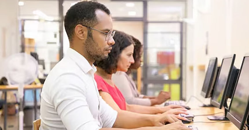 বিনা মূল্যে ৪৮ জেলায় ফ্রিল্যান্সিং প্রশিক্ষণ, ভাতা দিনে ২০০, সুযোগ যাদের