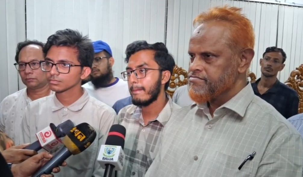 দুই দাবি মেনে নেওয়ায় বাকৃবির আন্দোলন সাময়িক স্থগিত
