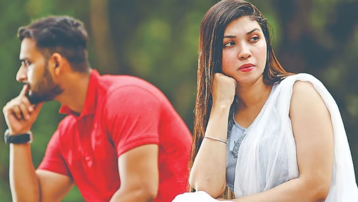 ব্রেকআপ হলে কীভাবে সামলাবেন নিজেকে