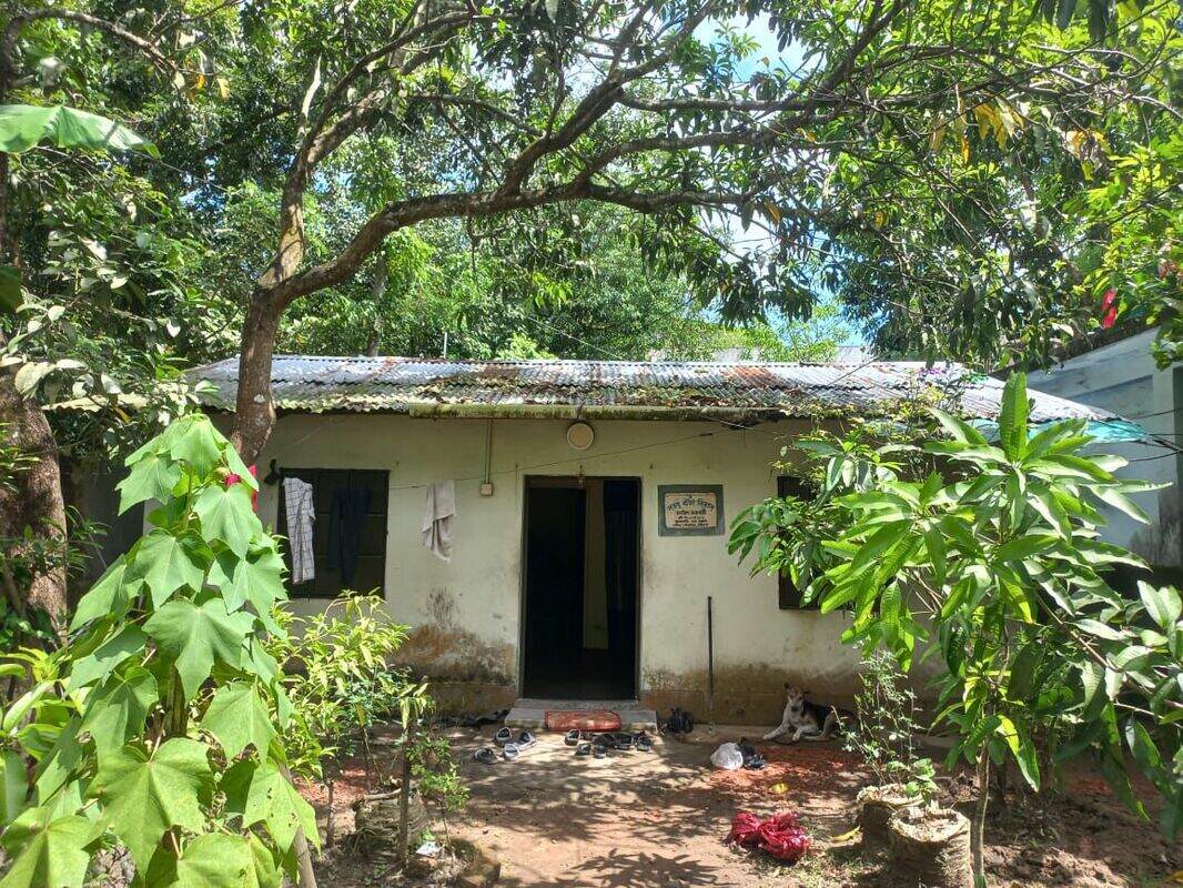 পটিয়ায় প্রবাসীর ঘরে দুর্ধর্ষ চুরি: স্বর্ণ-নগদ টাকাসহ ৯ লাখ টাকার মালামাল উধাও