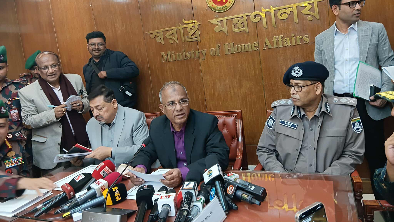 আগামী ১০ দিনের মধ্যে হাদি হত্যা মামলার তদন্ত প্রতিবেদন দেওয়া হবে